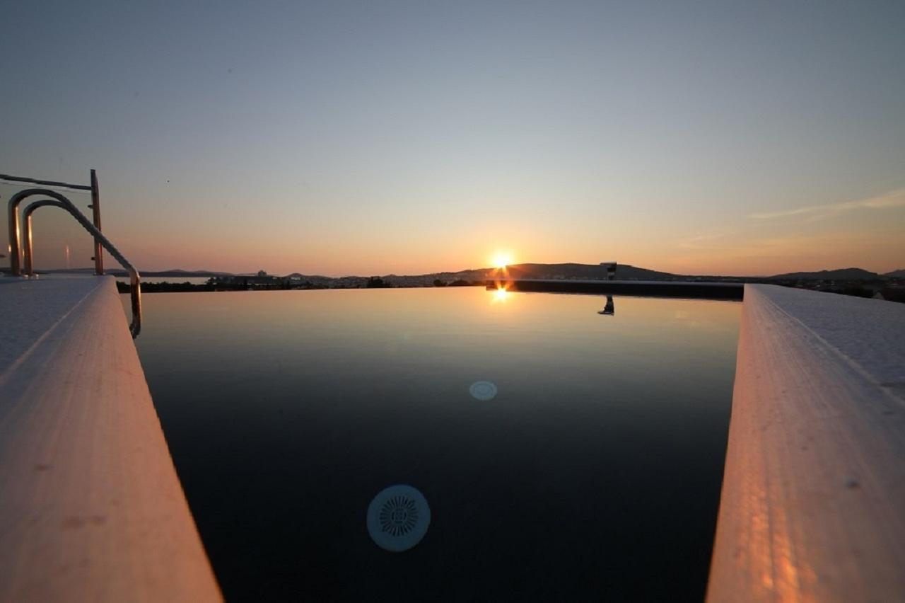 Hotel Scala D'Oro Vodice Exterior foto