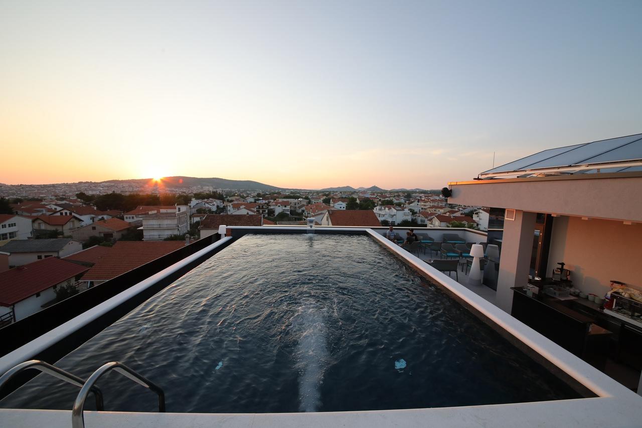 Hotel Scala D'Oro Vodice Exterior foto