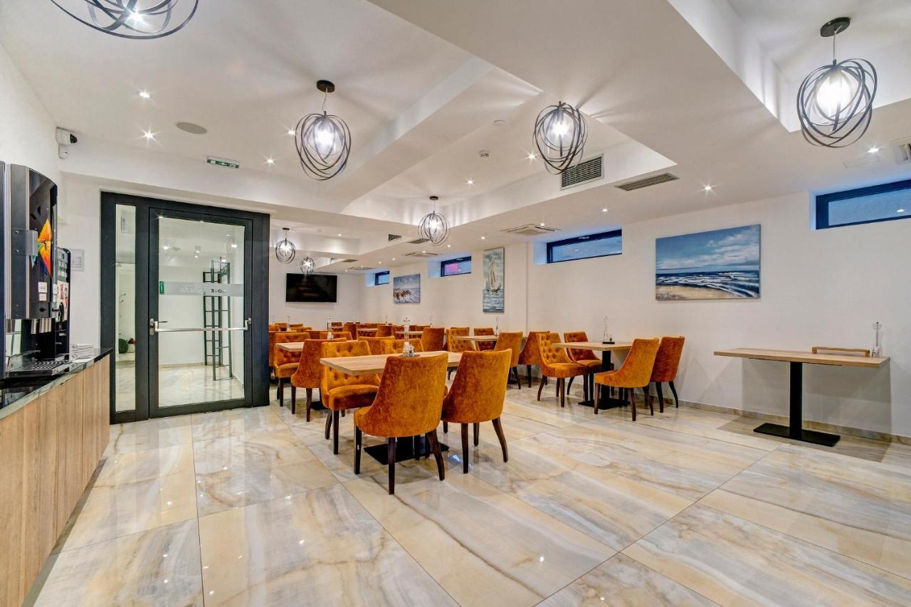 Hotel Scala D'Oro Vodice Exterior foto