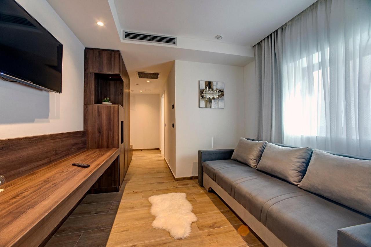 Hotel Scala D'Oro Vodice Exterior foto