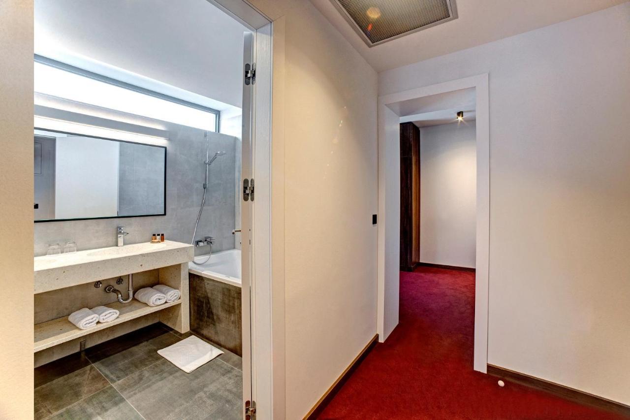 Hotel Scala D'Oro Vodice Exterior foto