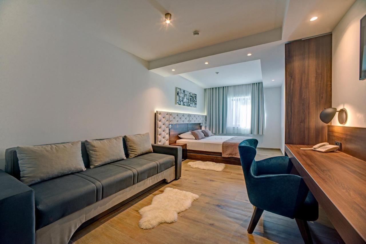 Hotel Scala D'Oro Vodice Exterior foto